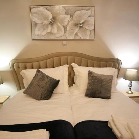 Denise Luxury Apartment-Centre Of Athens,Kolonaki Dış mekan fotoğraf
